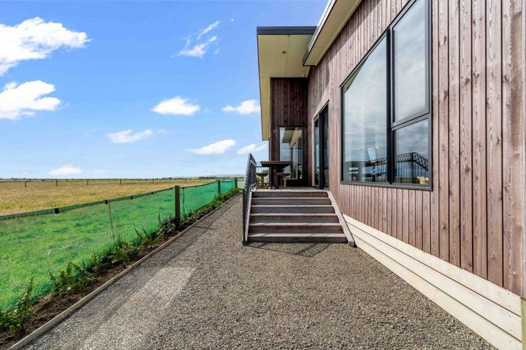 Photo of property in 1 Surrey Street, Orepuki, Riverton, 9881