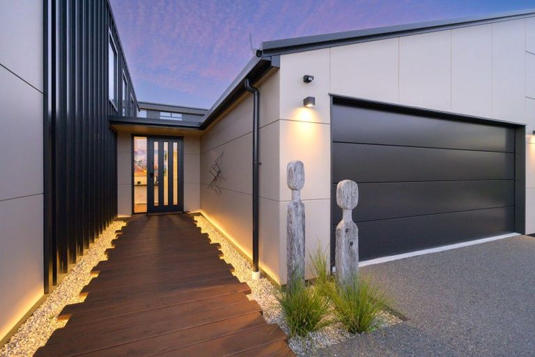 Photo of property in 10 Fairburn Place, Kaiteriteri, Motueka, 7197