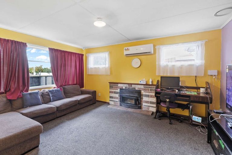 Photo of property in 87 Highbury Avenue, Highbury, Palmerston North, 4412