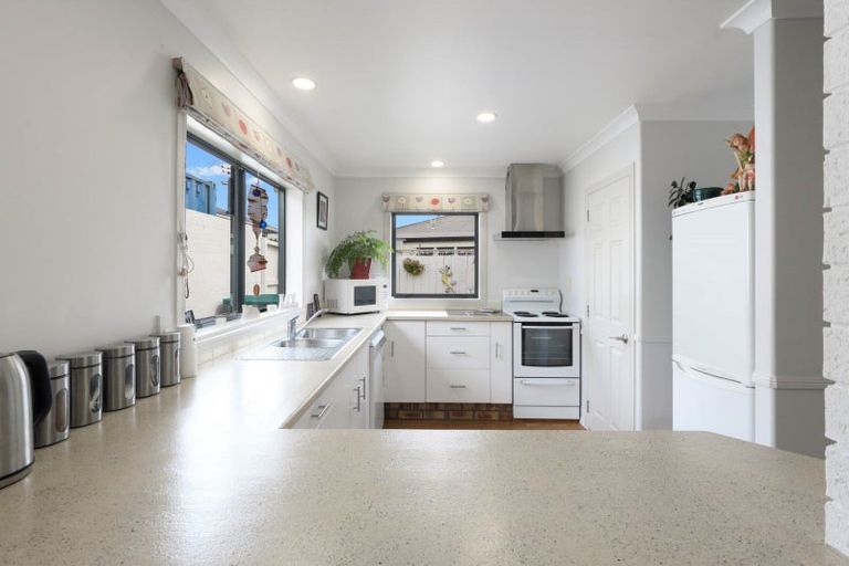 Photo of property in 27b Manson Street, Gate Pa, Tauranga, 3112