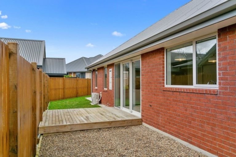 Photo of property in 9 Clifford Close, Leamington, Cambridge, 3432