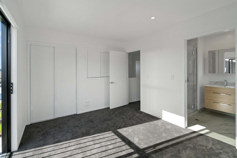 Photo of property in 54 Mohua Lane, Upper Riccarton, Christchurch, 8041