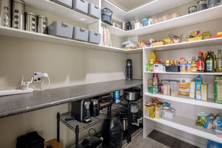 Photo of property in 15 Palliser Drive, Huntington, Hamilton, 3210