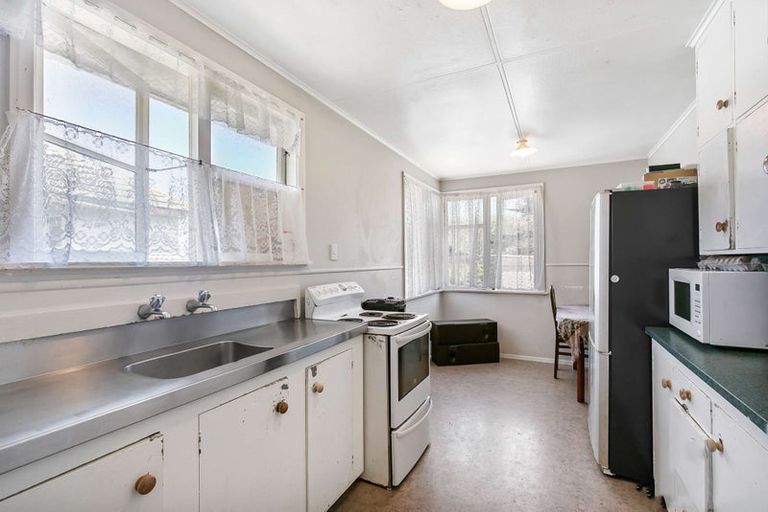 Photo of property in 18 Gaye Crescent, Otara, Auckland, 2023