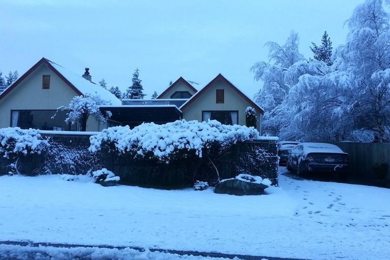 Photo of property in 24 Murray Place, Lake Tekapo, 7999