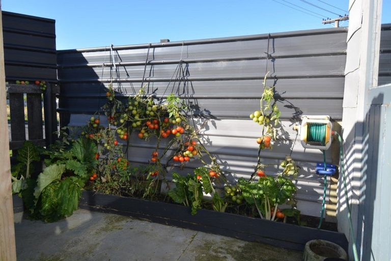 Photo of property in 11 Mason Street, Bluff, 9814