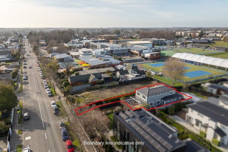 Photo of property in 42 Normans Road, Strowan, Christchurch, 8052