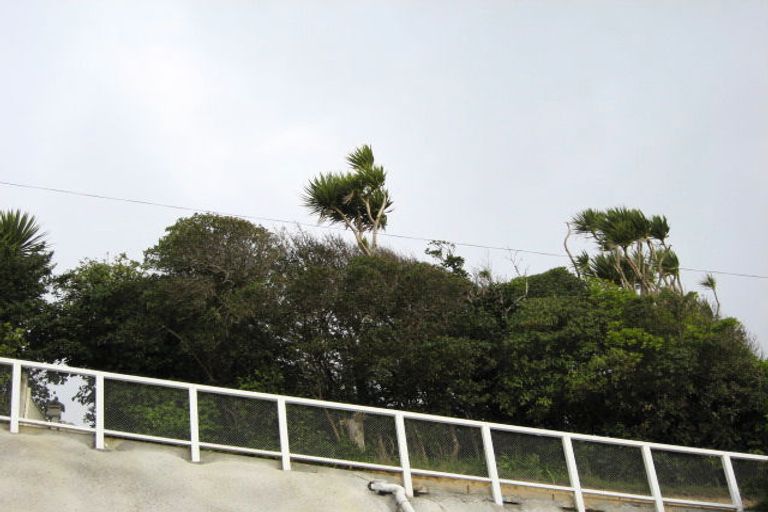 Photo of property in 51 Nottingham Street, Karori, Wellington, 6012