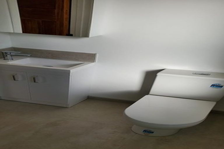 Photo of property in 6 Webb Lane, Lyttelton, 8082