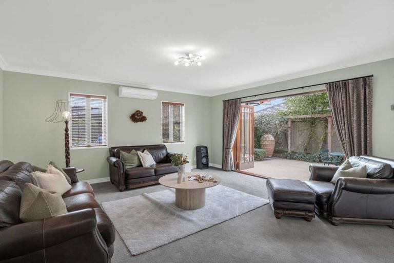 Photo of property in 61 Eastwood Rise, Waimairi Beach, Christchurch, 8083