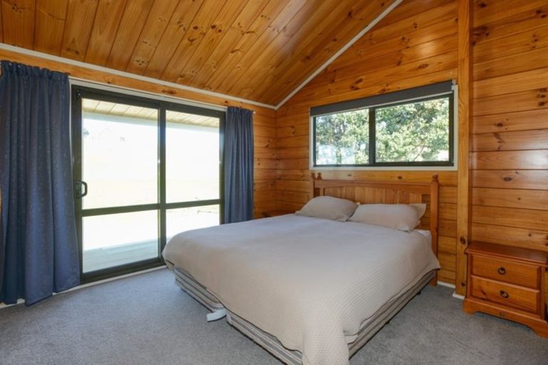 Photo of property in 49 Harper Road, Waimarama, 4294