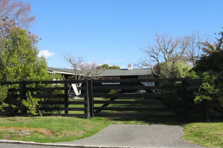 Photo of property in 12 Nisbet Terrace, Kinloch, Taupo, 3377