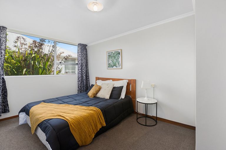 Photo of property in 253b Oxford Street, South Dunedin, Dunedin, 9012