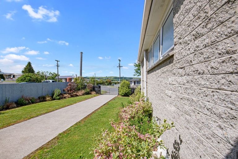 Photo of property in 23 Maitland Street, East Gore, Gore, 9710