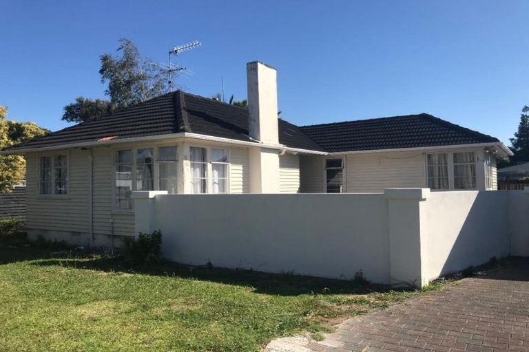 Photo of property in 25 Mcdougall Street, Manurewa East, Auckland, 2102