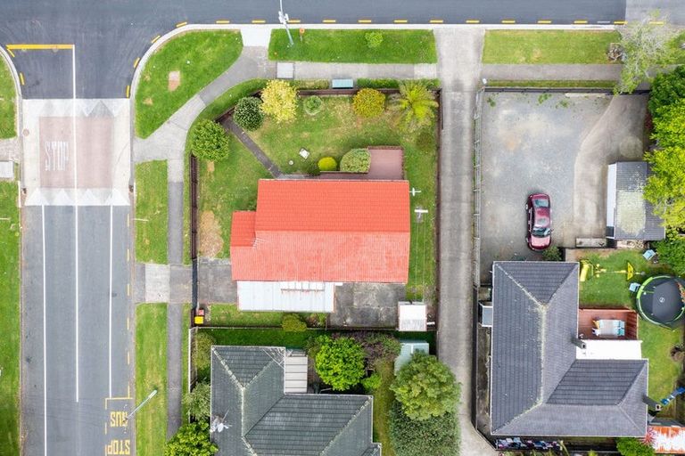 Photo of property in 1/45 Grove Road, Papakura, 2110