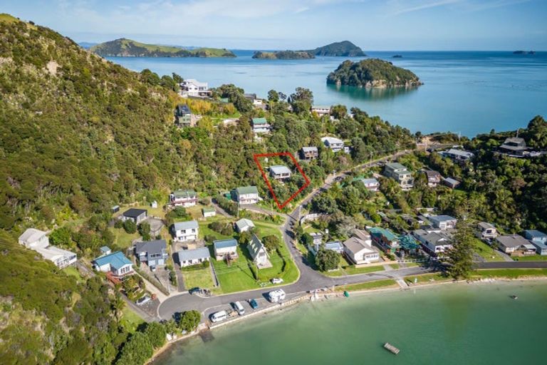 Photo of property in 2480 Wyuna Bay Road, Wyuna Bay, Coromandel, 3581