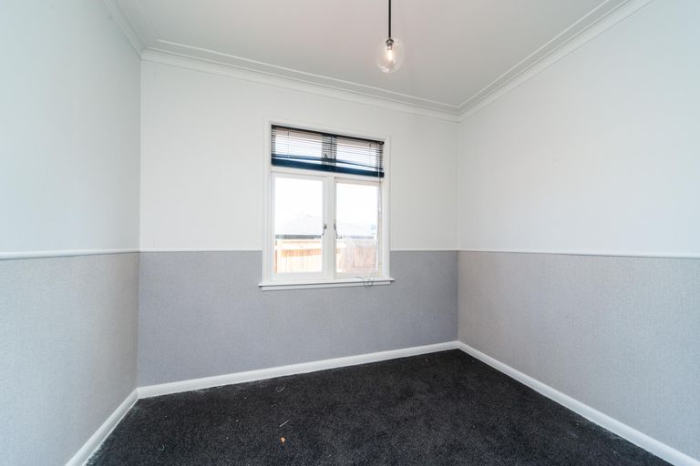 Photo of property in 17 Saint Johns Avenue, Palmerston North, 4414