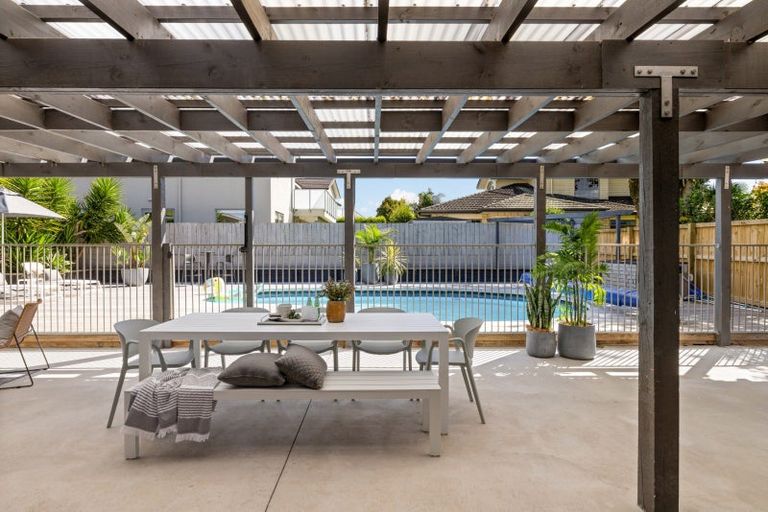 Photo of property in 15 Endeavour Avenue, Welcome Bay, Tauranga, 3112