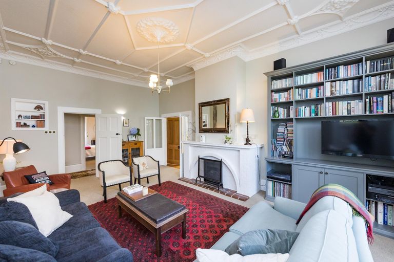 Photo of property in 135 Russell Street, Palmerston North, 4414