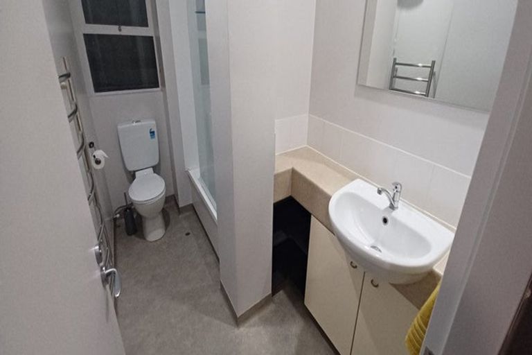 Photo of property in Hume House, 7/152 The Terrace, Wellington Central, Wellington, 6011