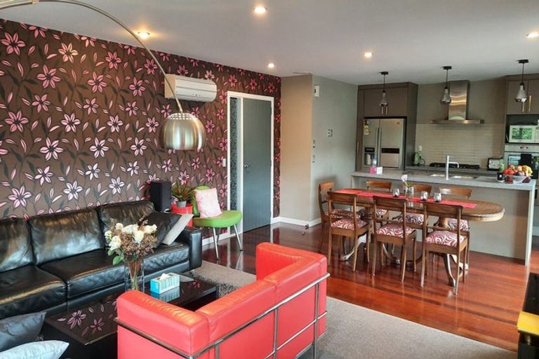 Photo of property in 361 Karori Road, Karori, Wellington, 6012