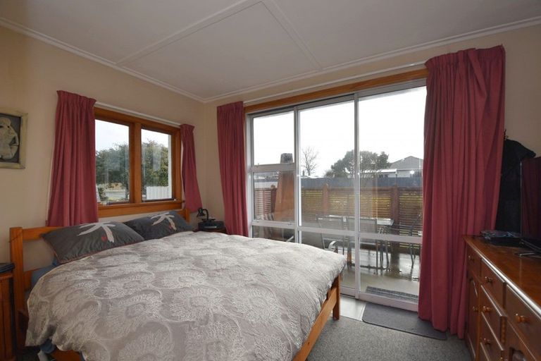 Photo of property in 37 Herriot Street, Richmond, Invercargill, 9810