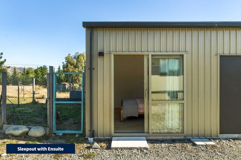 Photo of property in 17 Lichen Lane, Lake Hawea, Wanaka, 9382