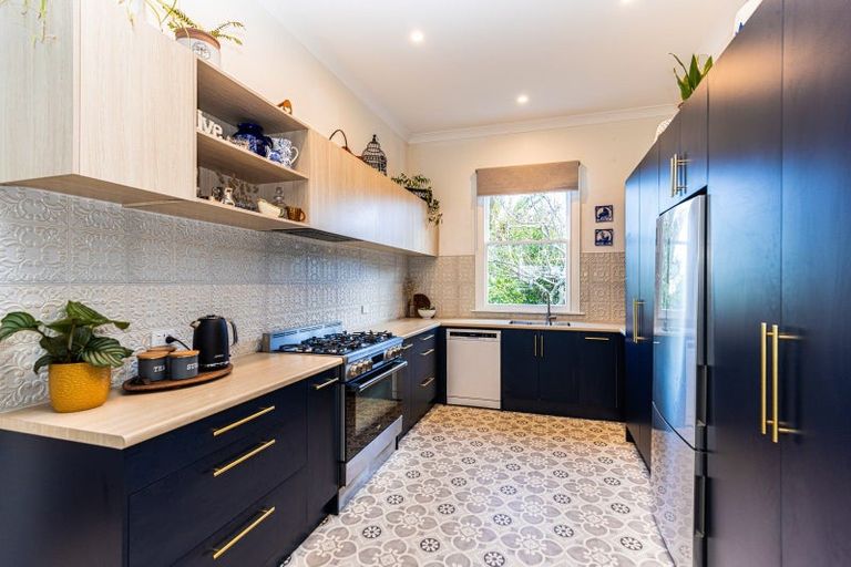 Photo of property in 105 Liverpool Street, College Estate, Whanganui, 4500