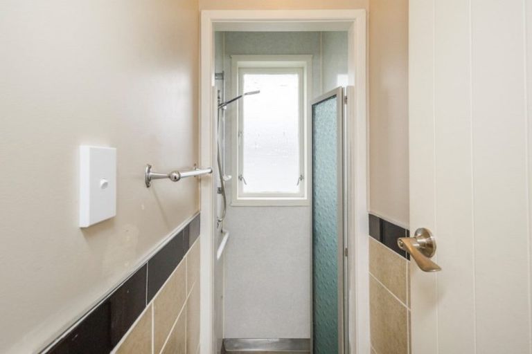 Photo of property in 26 Rhodes Drive, Kelvin Grove, Palmerston North, 4414