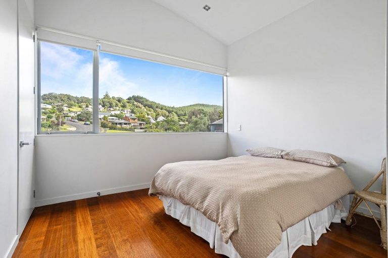 Photo of property in 107 Russell Bruce Place, Onemana, Whangamata, 3691