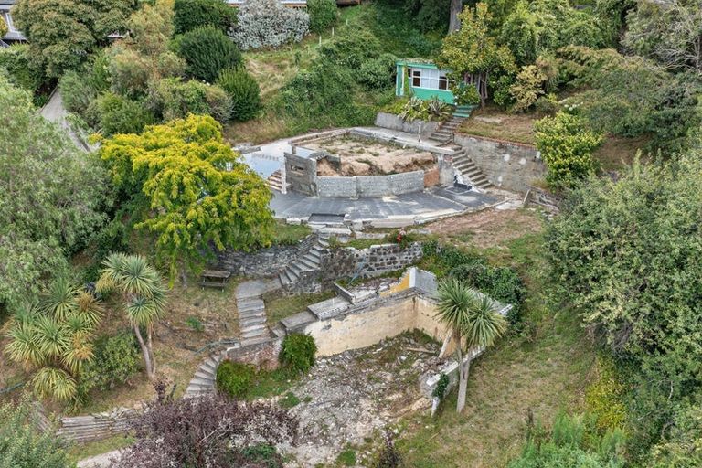 Photo of property in 28 Valley Road, Cashmere, Christchurch, 8022