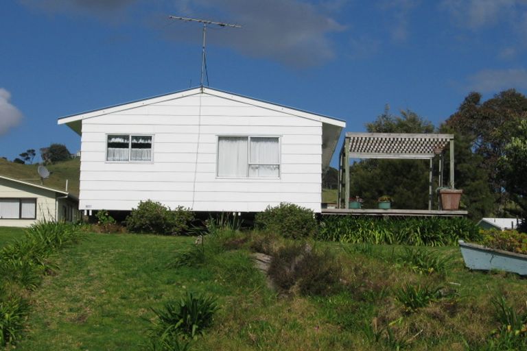 Photo of property in 235 Tangiora Avenue, Whangapoua, Coromandel, 3582