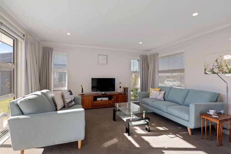 Photo of property in 12 Killarney Avenue, Halswell, Christchurch, 8025