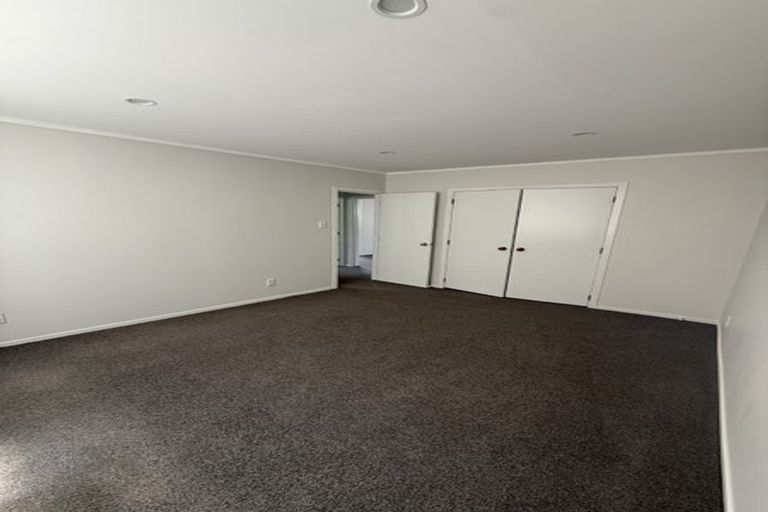 Photo of property in 336 Karori Road, Karori, Wellington, 6012