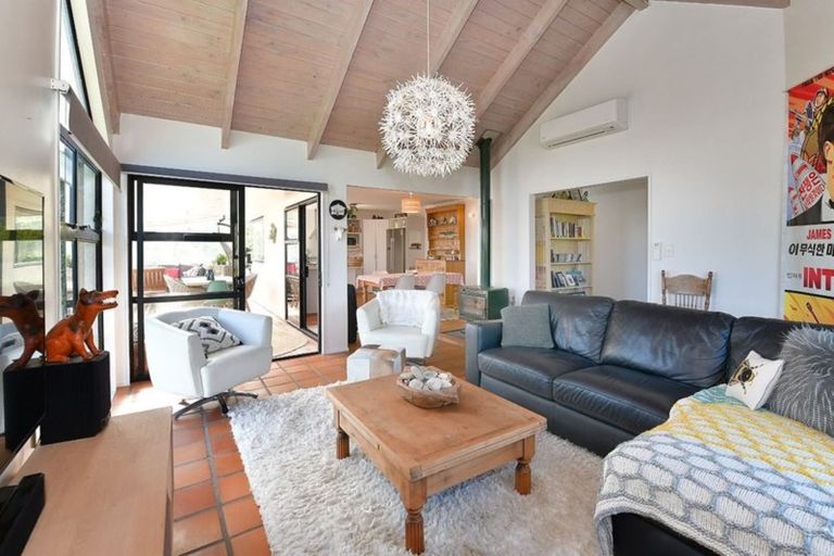 Photo of property in 75 Pipitiwai Drive, Helensville, Kaukapakapa, 0871