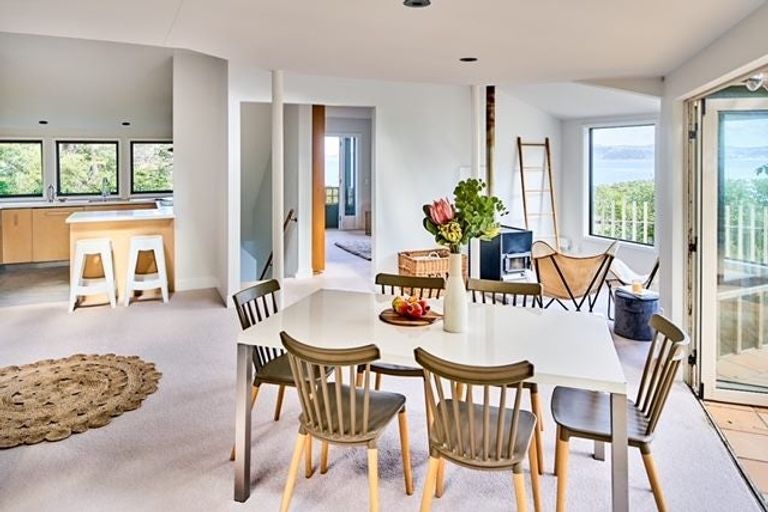 Photo of property in 23 Kotari Road, Days Bay, Lower Hutt, 5013