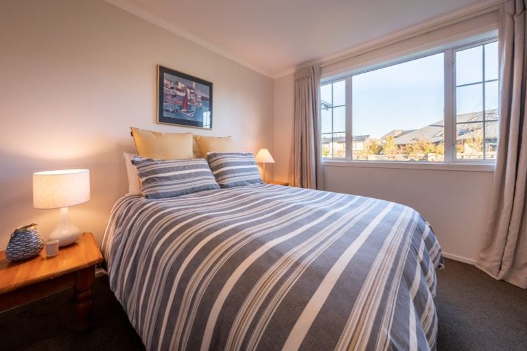 Photo of property in 1 Ivy Lane, Albert Town, Wanaka, 9305