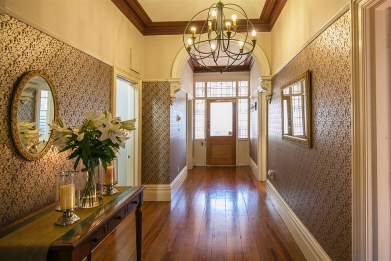 Photo of property in 1 Malcolm Avenue, Cashmere, Christchurch, 8022