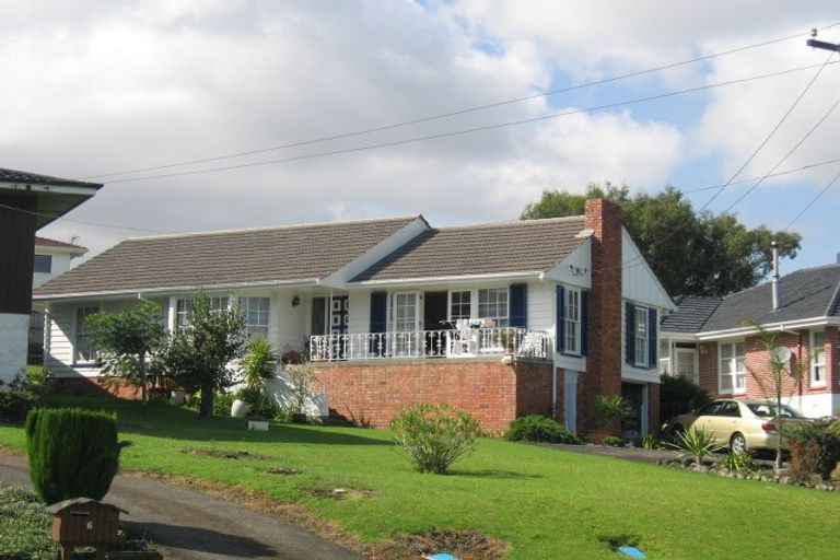 Photo of property in 8 Lewis Road, Pakuranga, Auckland, 2010