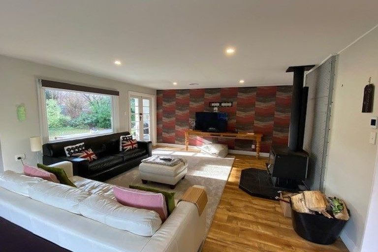 Photo of property in 210 Stone Street, Wanaka, 9305