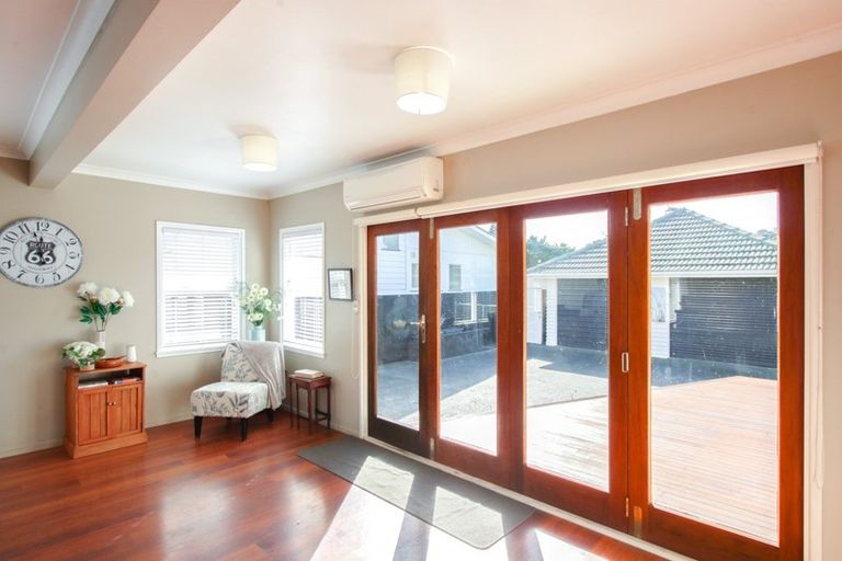 Photo of property in 4 Morgan Avenue, Marewa, Napier, 4110