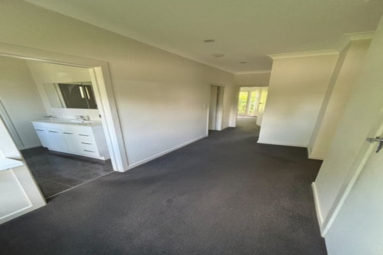 Photo of property in 6 Forest Lake Road, Forest Lake, Hamilton, 3200