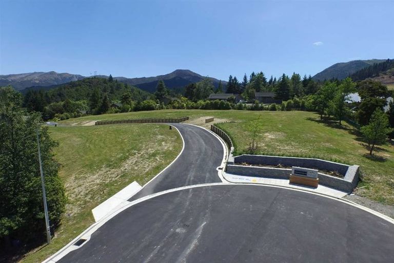 Photo of property in 8 Oakview Close, Hanmer Springs, 7334