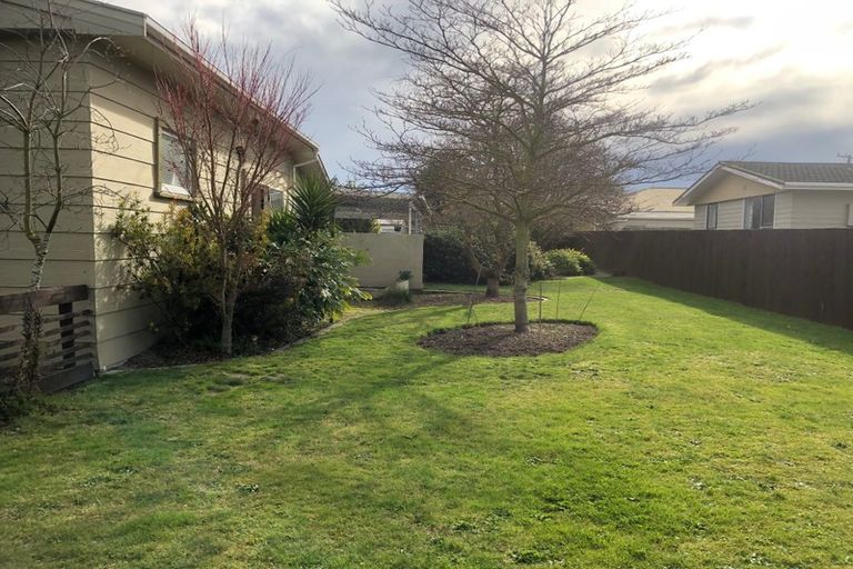 Photo of property in 42 Mackie Street, Rakaia, 7710