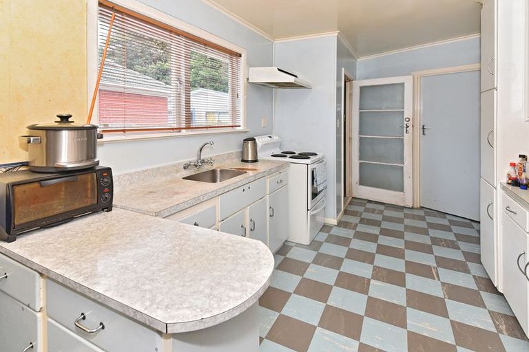 Photo of property in 5 Coles Place, Manurewa, Auckland, 2102