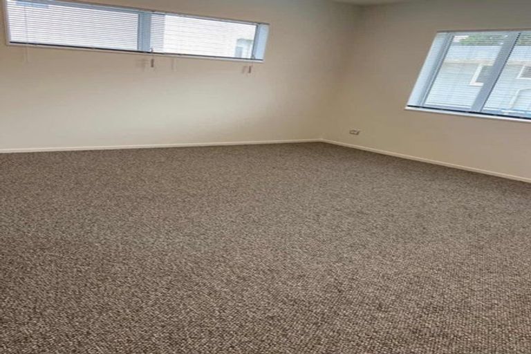 Photo of property in 5 Griffstan Lane, Howick, Auckland, 2010