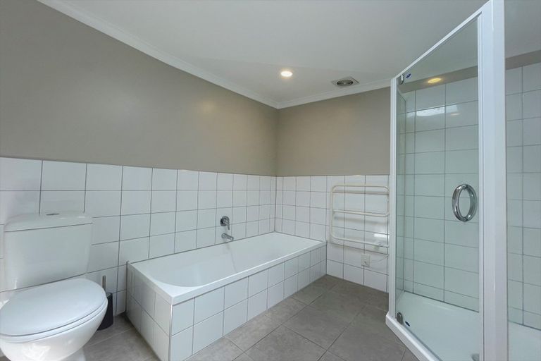 Photo of property in 16 Cedarwood Street, Woodridge, Wellington, 6037