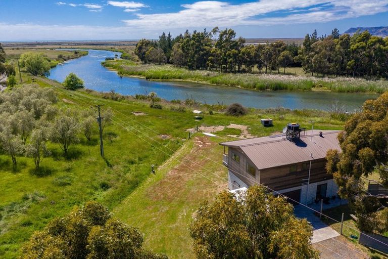 Photo of property in 734 Dillons Point Road, Dillons Point, Blenheim, 7273