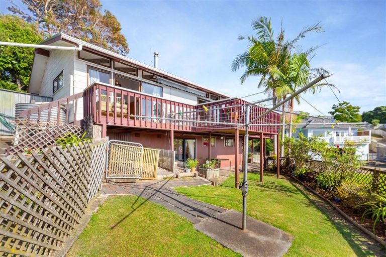 Photo of property in 40 Everard Avenue, Army Bay, Whangaparaoa, 0930